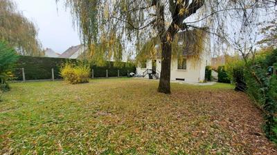 Maison - 104 m² - 4 pièces