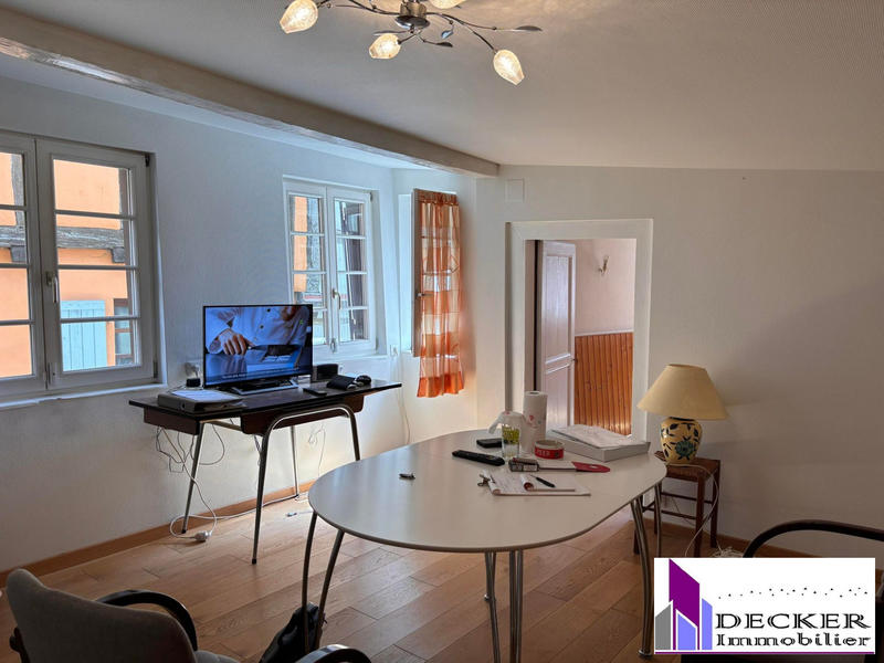 Maison traditionnelle - 89 m² - 6 pièces