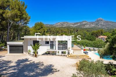 Maison - 156 m² - 5 pièces