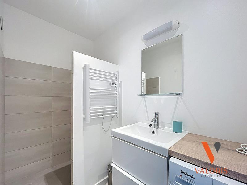 Appartement - 99 m² - 5 pièces