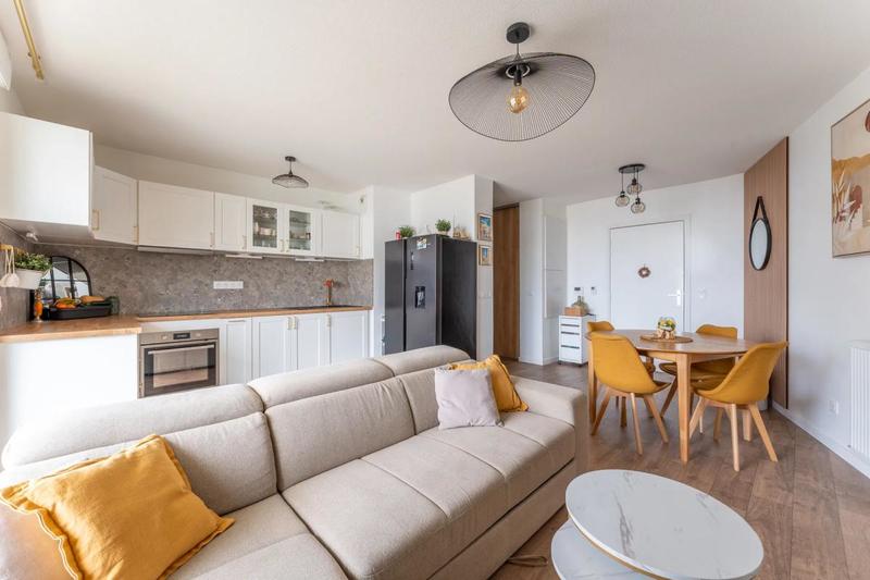 Appartement - 62 m² - 3 pièces