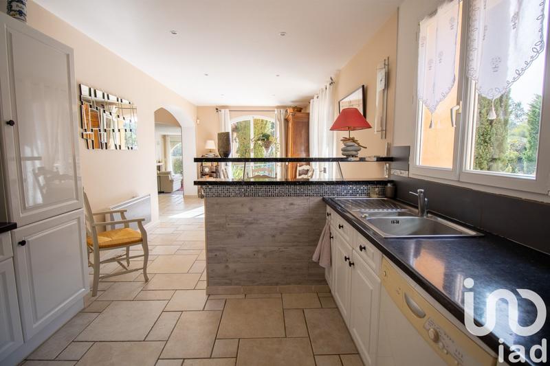 Maison - 205 m² - 6 pièces