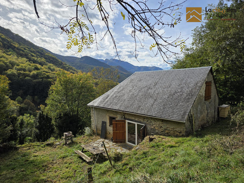 Maison ancienne - 69 m² - 2 pièces