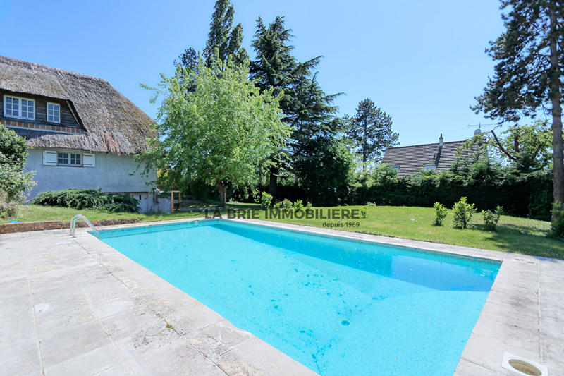 Maison - 193 m² - 7 pièces