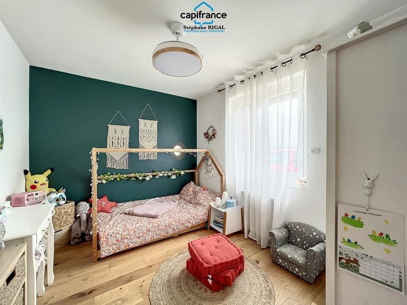 Propriété - 229 m² - 7 pièces