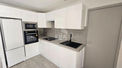 Maison - 81 m² - 4 pièces