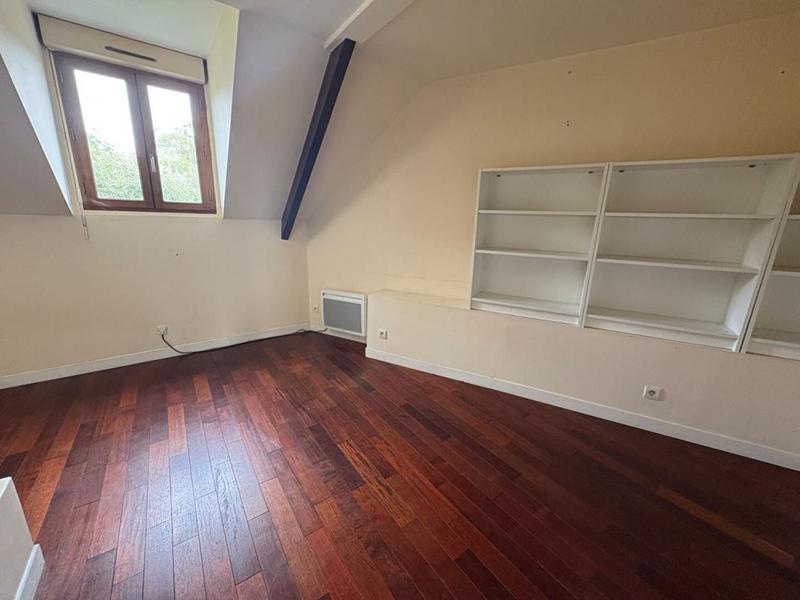 Maison - 141 m² - 5 pièces