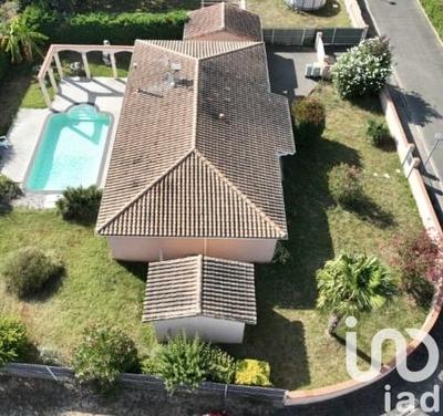 Maison - 121 m² - 5 pièces