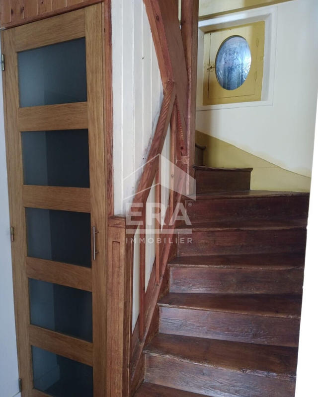 Maison - 141 m² - 5 pièces