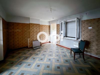 Maison - 96 m² - 5 pièces