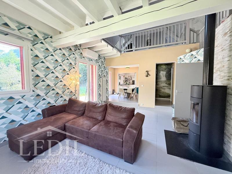 Maison d'architecte - 140 m² - 4 pièces