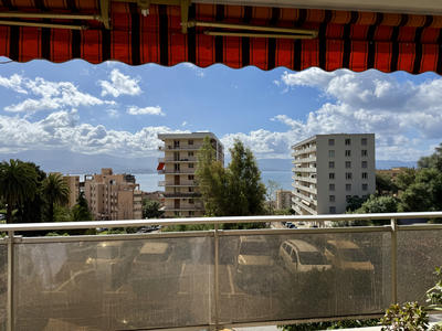 Appartement - 108 m² - 4 pièces