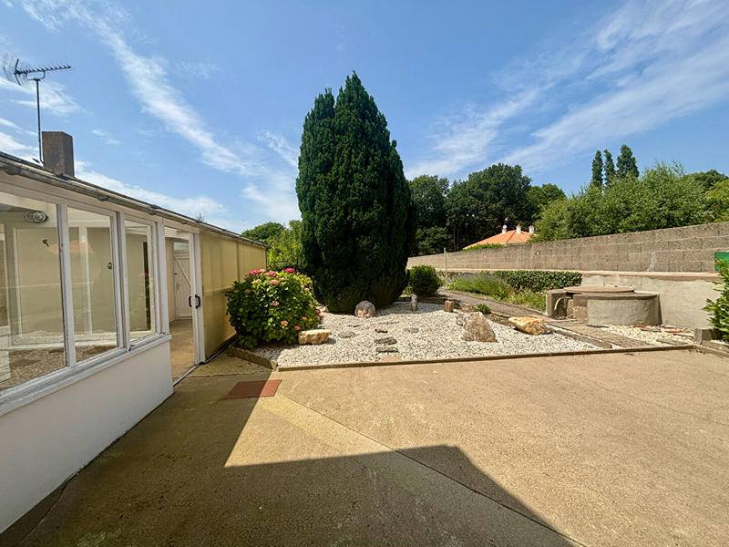 Maison - 104 m² - 4 pièces