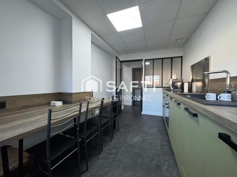 Local commercial - 318 m² - 4 pièces