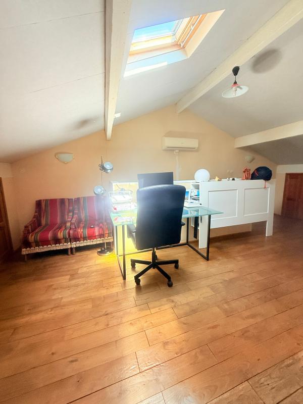 Villa - 87 m² - 4 pièces