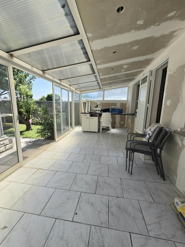 Maison - 186 m² - 8 pièces