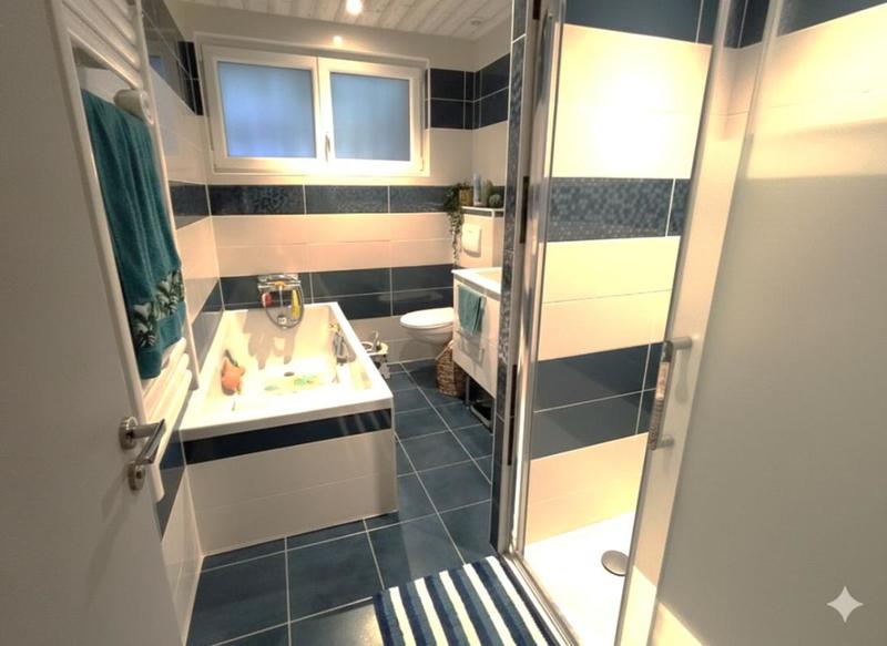 Maison - 121 m² - 4 pièces