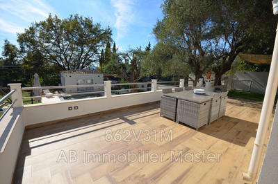 Maison - 162 m² - 6 pièces