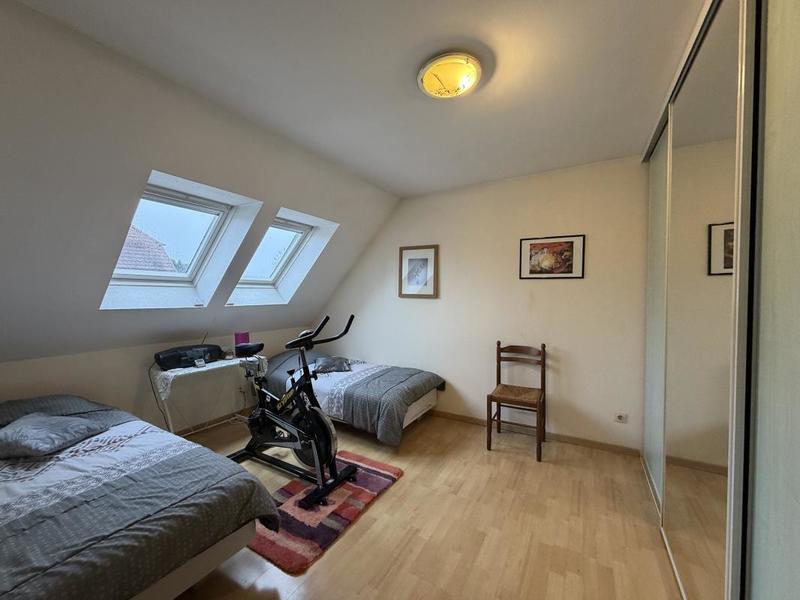 Maison - 92 m² - 5 pièces