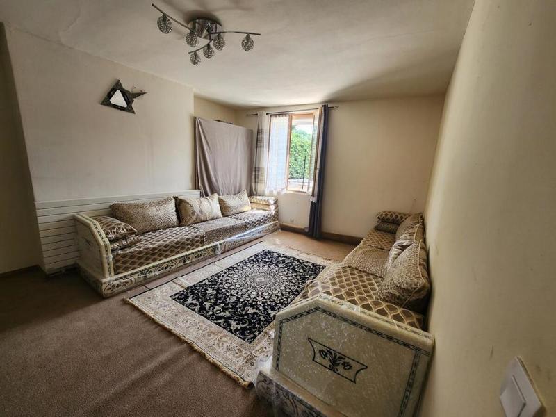 Immeuble - 92 m² - 7 pièces