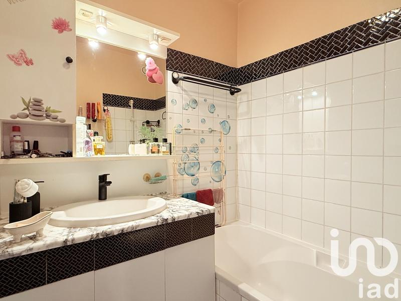 Appartement - 66 m² - 3 pièces