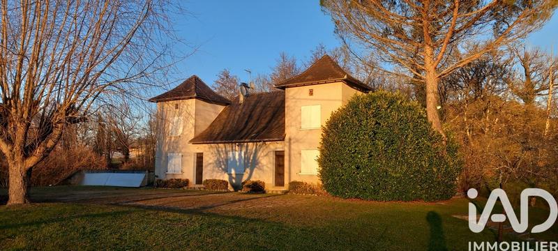 Maison - 146 m² - 8 pièces