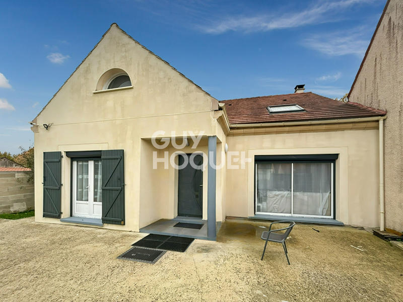 Maison - 138 m² - 8 pièces