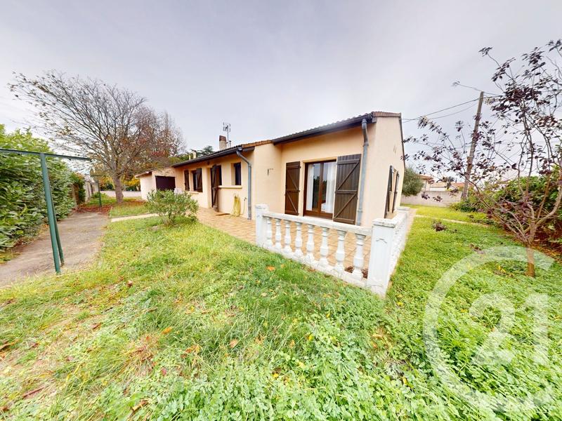 Maison - 92 m² - 4 pièces