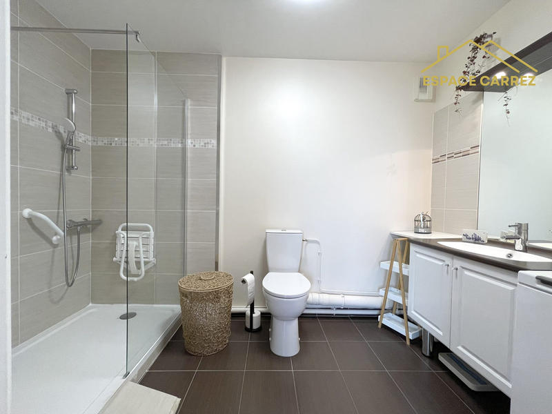 Appartement - 80 m² - 3 pièces