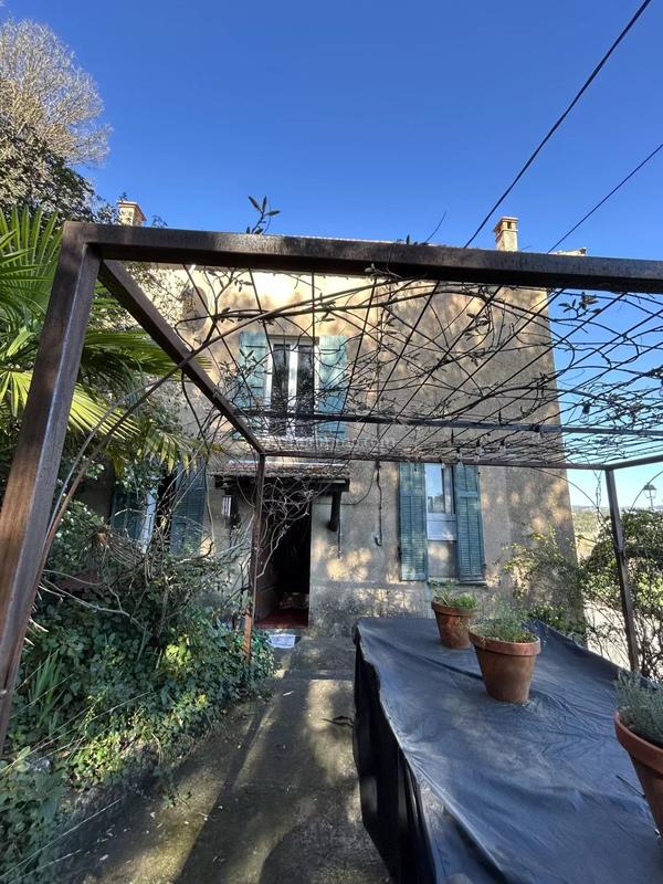 Maison - 155 m² - 6 pièces