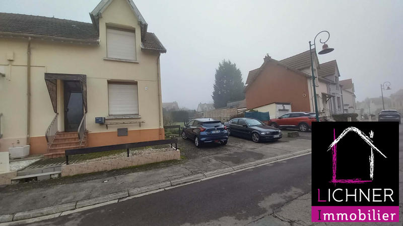 Maison - 95 m² - 4 pièces