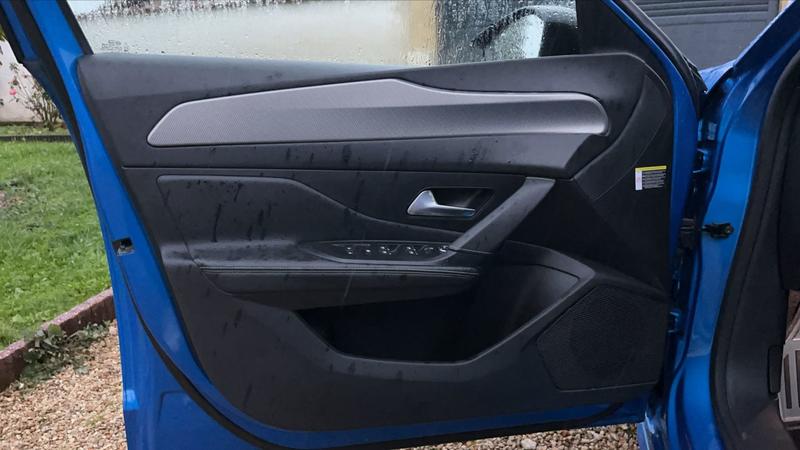 Peugeot 308 II 1.5 BlueHDi 130 Eat8 Gt - Garantie constructeur