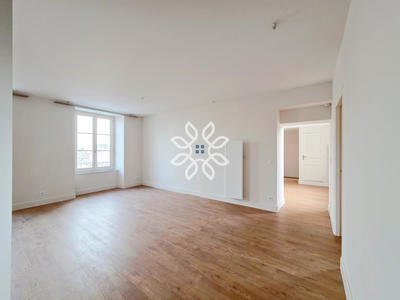 Appartement - 133 m² - 4 pièces