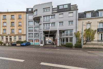 Local d'activités - 108 m²