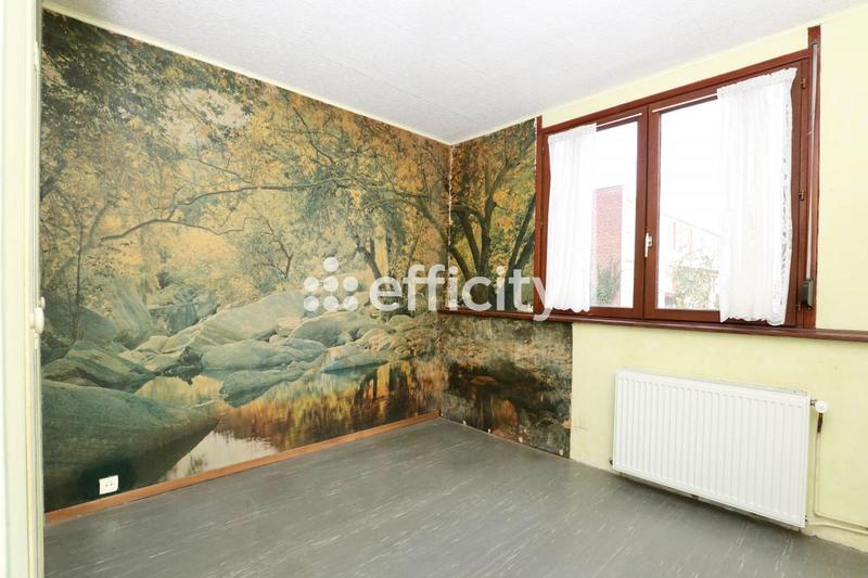 Maison - 80 m² - 4 pièces