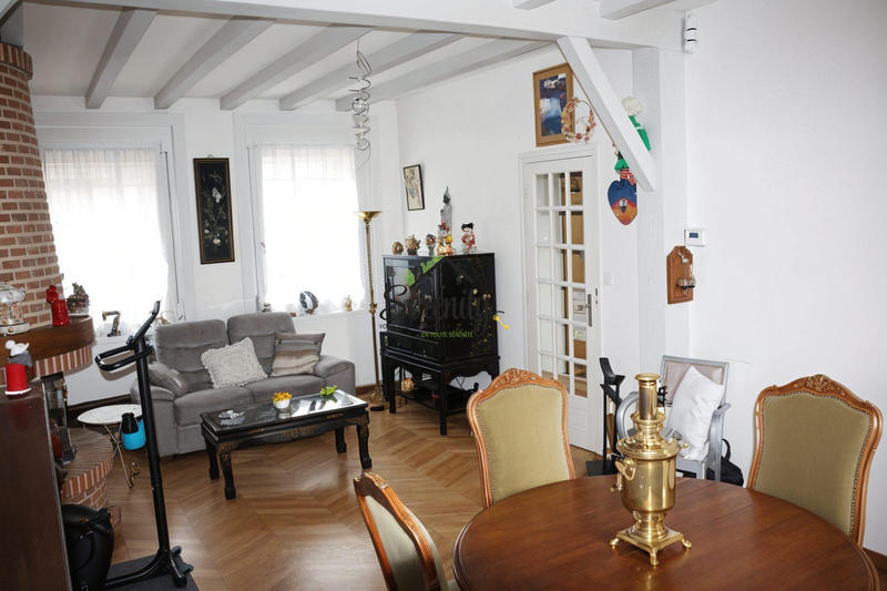 Maison - 107 m² - 5 pièces