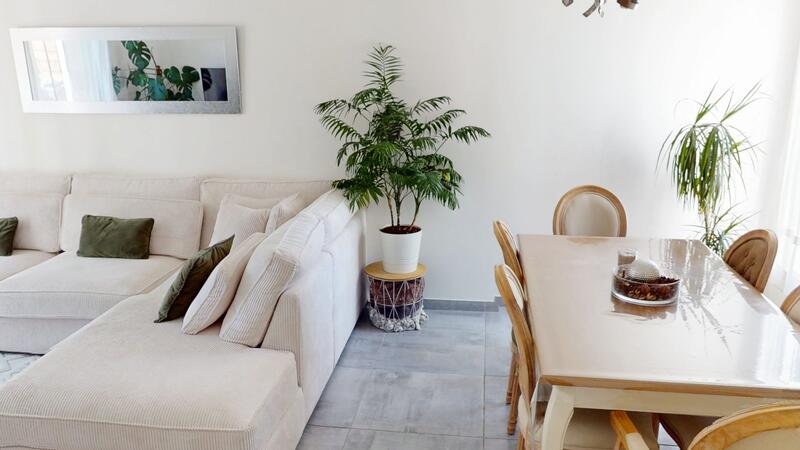 Maison - 86 m² - 4 pièces