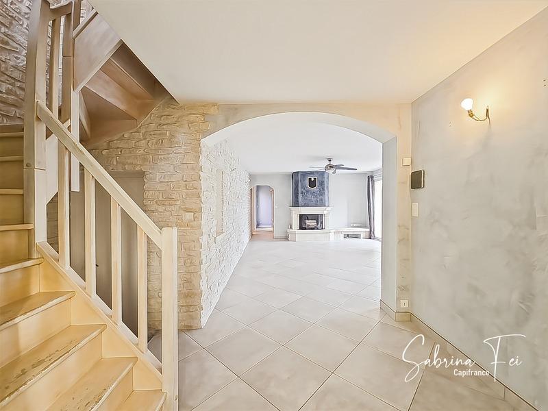 Maison - 165 m² - 6 pièces