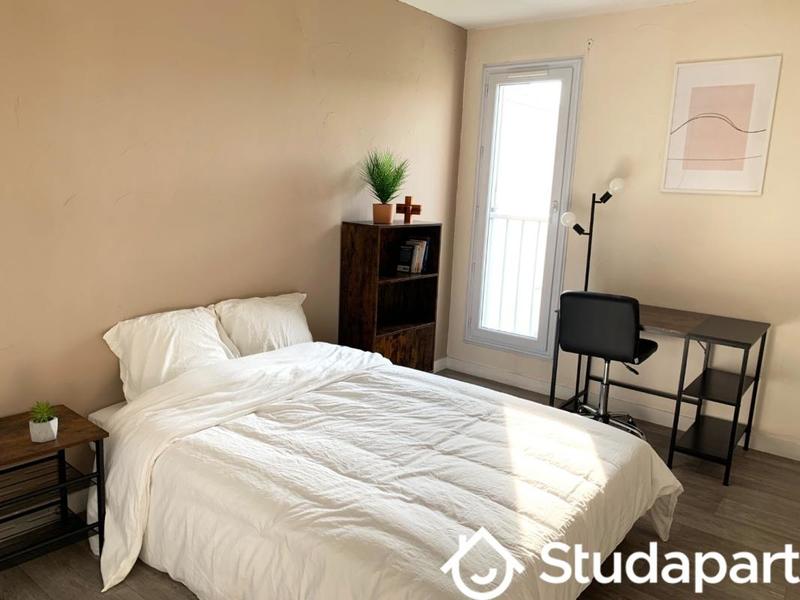 Chambre - 11 m² - 1 pièce