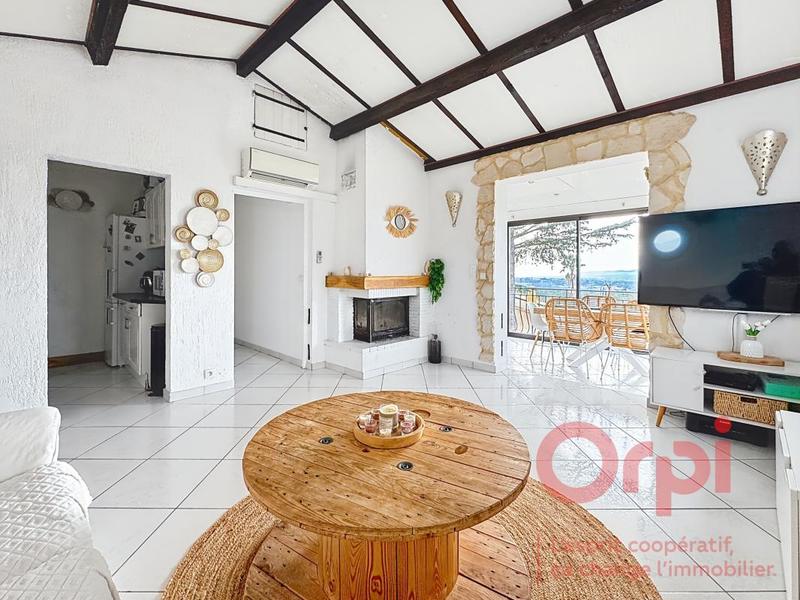 Maison - 146 m² - 8 pièces