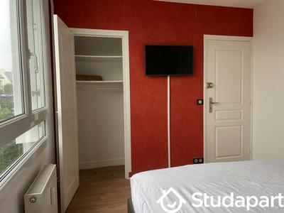 Appartement - 95 m² - 6 pièces