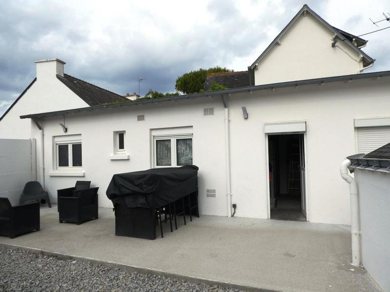 Maison - 90 m² - 4 pièces