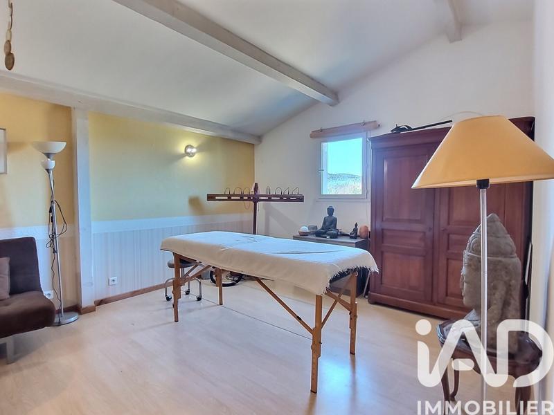 Maison - 253 m² - 4 pièces