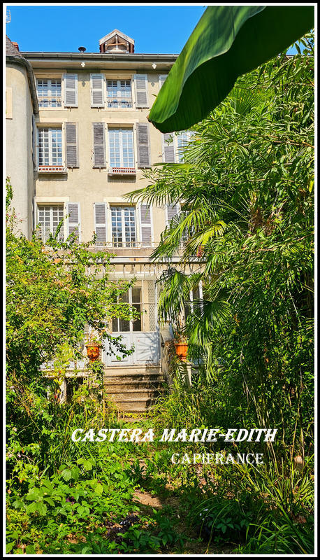 Maison bourgeoise - 460 m² - 16 pièces