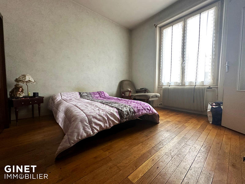 Immeuble - 7 pièces