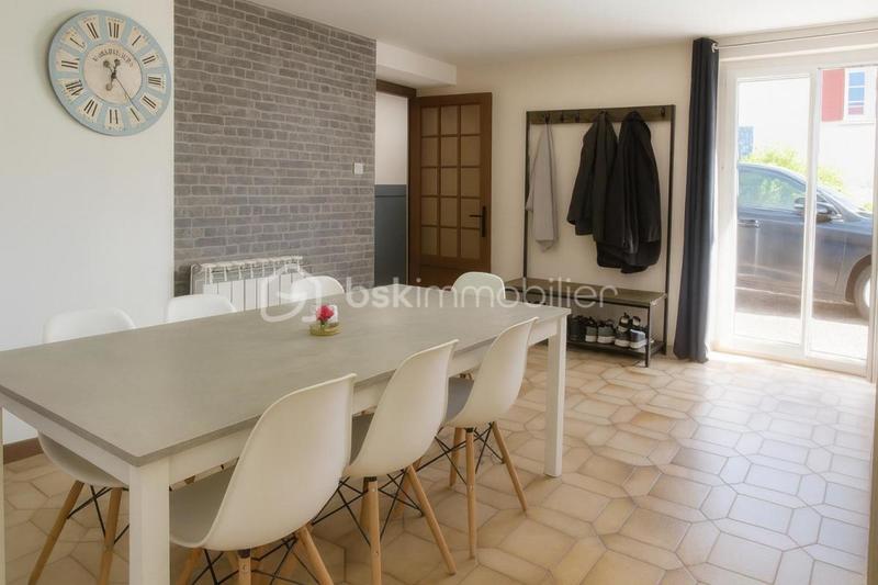 Maison - 110 m² - 5 pièces