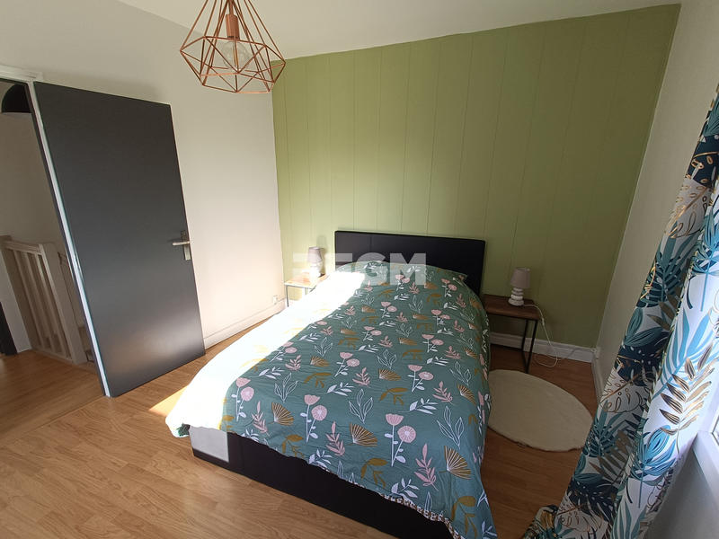 Maison - 100 m² - 4 pièces