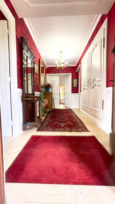 Propriété - 257 m² - 9 pièces