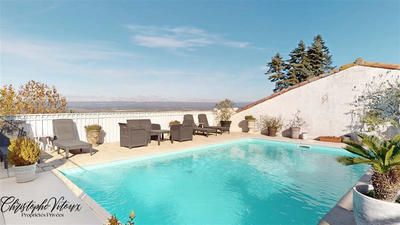 Maison - 288 m² - 8 pièces