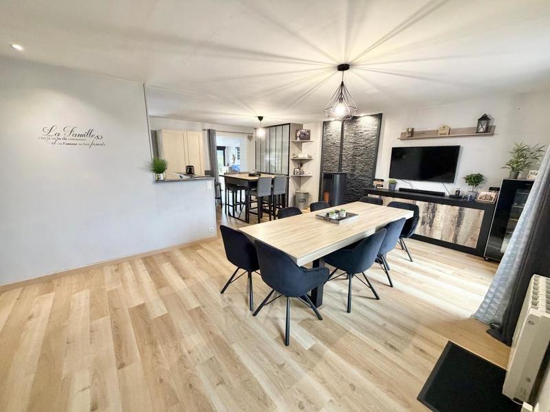 Maison - 130 m² - 5 pièces